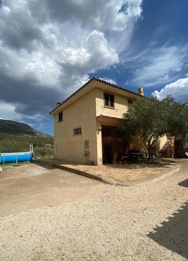 Villa Marras กัลเตลลิ ภายนอก รูปภาพ